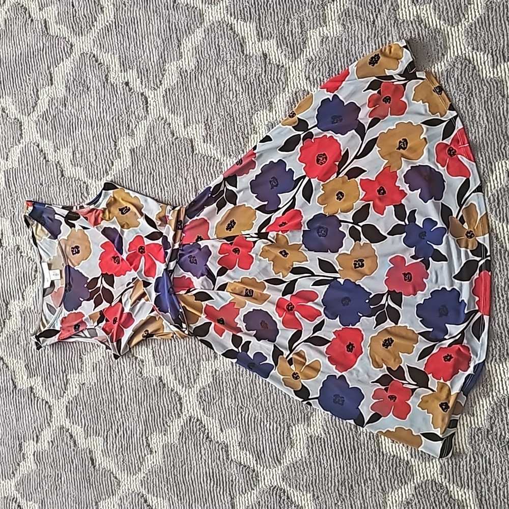 Womens size M floral midi dress